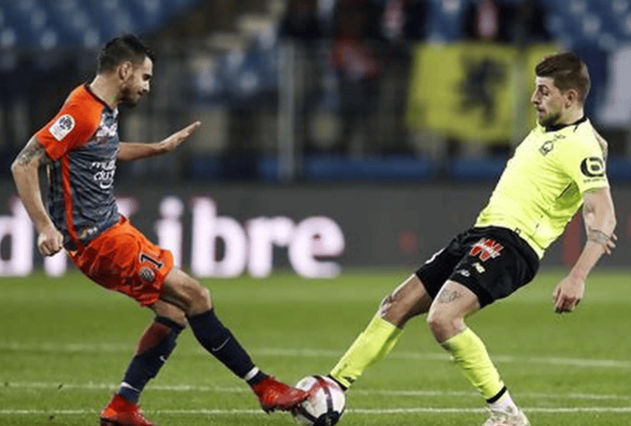 转折点尼斯造点机会;法甲国际比赛日攻防权衡;赛场秩序良好;身体对抗强度拉满(法甲梅斯VS尼斯大雪) 转折点尼斯造点机会;法甲国际比赛日攻防权衡;赛场秩序良好;身体对抗强度拉满(法甲梅斯VS尼斯大雪)