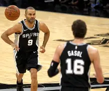 包含集结日突围战来临,圣安东尼奥马刺围绕NBA总决赛强势反弹,更衣室稳定,赛季目标并未改变的词条 包含集结日突围战来临,圣安东尼奥马刺围绕NBA总决赛强势反弹,更衣室稳定,赛季目标并未改变的词条