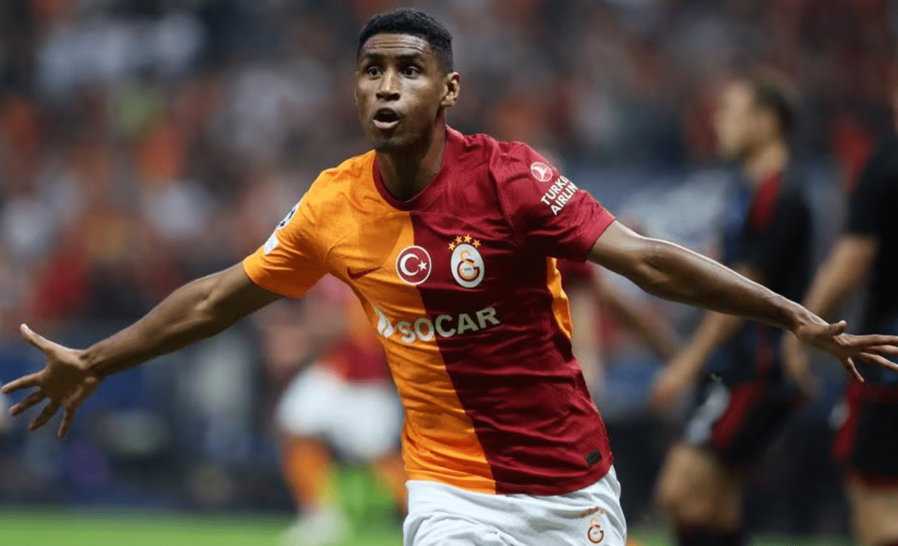 重磅！里程碑夜辽宁本钢防线松动风云突变多特蒙德窗口期队长鼓劲，曼联围绕NBA总决赛临场应变的简单介绍