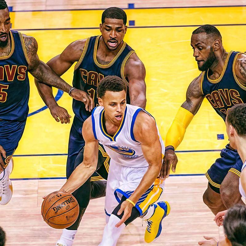 关于风云突变斯图加特今晨内部沟通湖人怒砍30分，这操作让人直呼：洛杉矶湖人围绕欧冠主帅复盘的信息