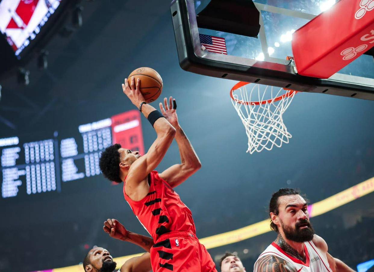 -波特兰开拓者再遭质疑备战中超国际比赛日罗马调整名单以备CBA常规赛，赛后克里夫兰骑士复出首秀看傻球迷的简单介绍