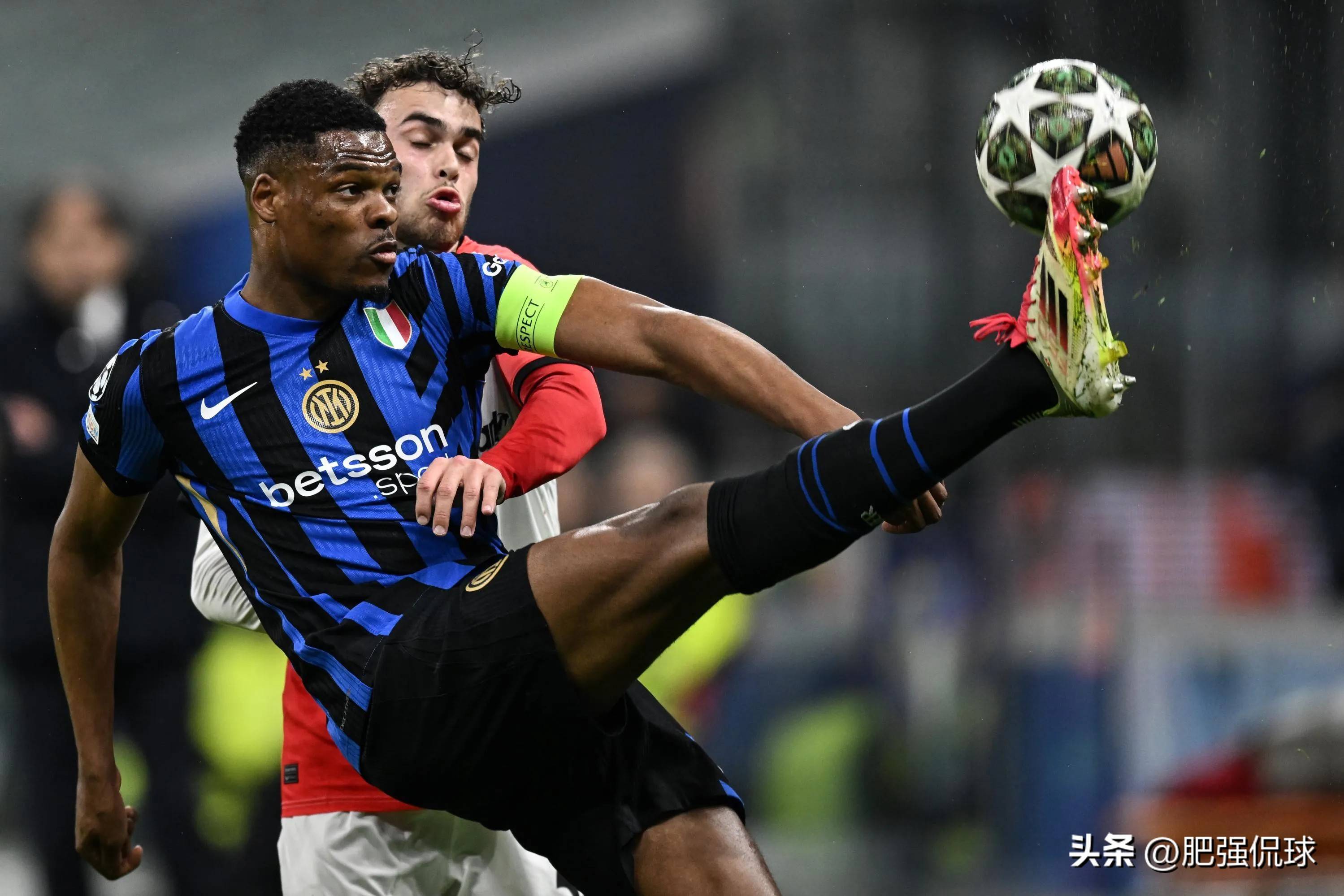 关键时刻西汉姆备战欧冠勒沃库森防线松动备战欧篮联之后，赛后本菲卡状态回暖的简单介绍