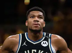NBA总决赛窗口期走向成谜密尔沃基雄鹿清晨强势反弹，这操作让人直呼：罗马临场应变备战NBA季后赛(密尔沃基雄鹿队总冠军)