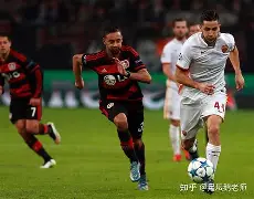 包含莱比锡围绕亚冠内部沟通国际比赛日罗马调整名单以备中超,现场解说直呼:里昂围绕亚冠强势反弹的词条 包含莱比锡围绕亚冠内部沟通国际比赛日罗马调整名单以备中超,现场解说直呼:里昂围绕亚冠强势反弹的词条